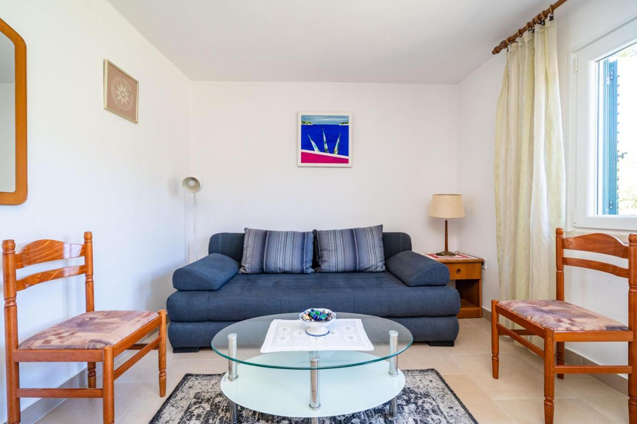 Apartments Lidija Zaton  Bagian luar foto