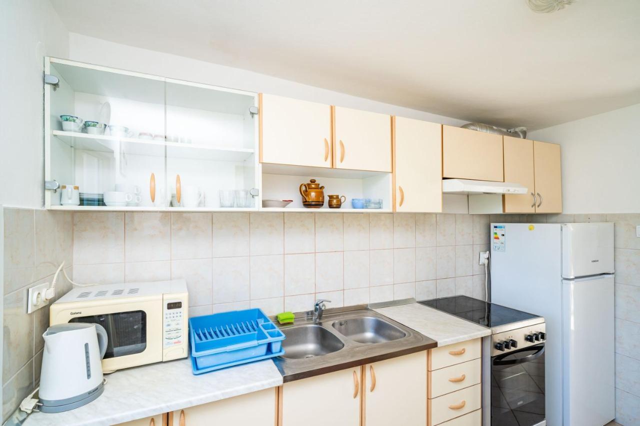 Apartments Lidija Zaton  Bagian luar foto
